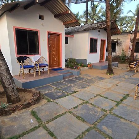 Prafulla Homestay Karwar Ngoại thất bức ảnh